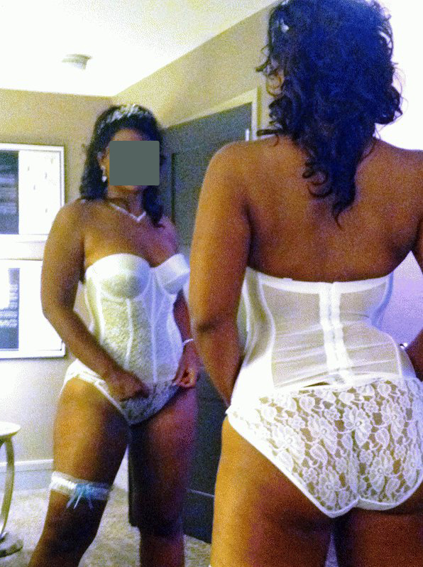 Booty Hot Ghetto Mess - Amateur photos of black moms